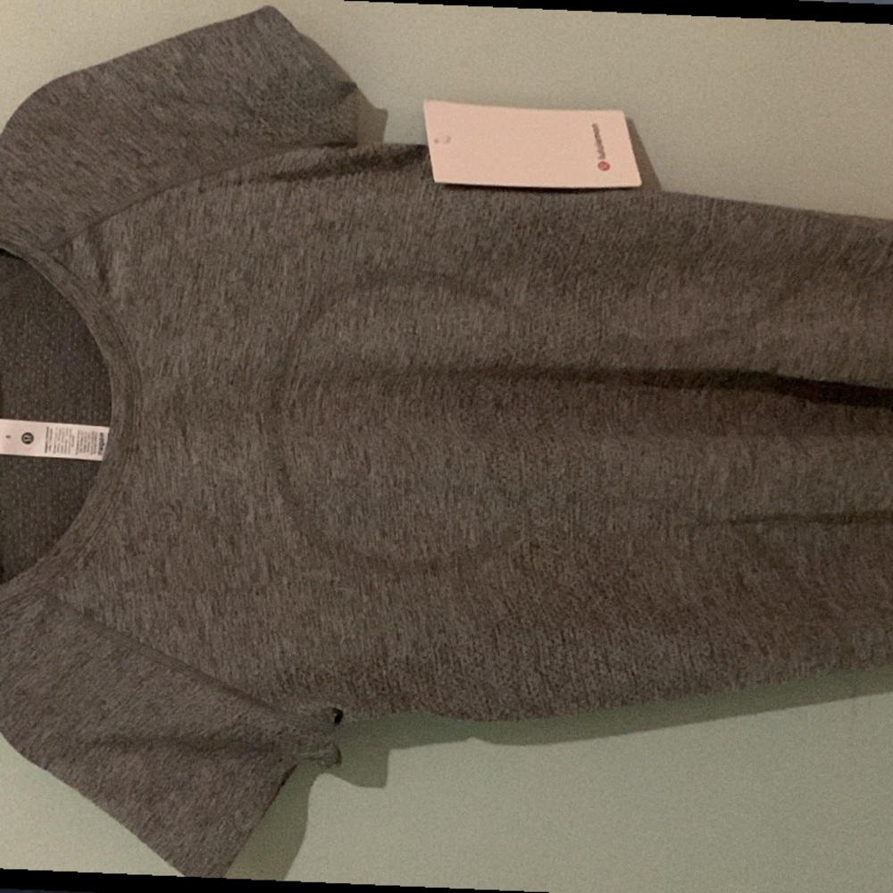 Gray Women's Top - image 2